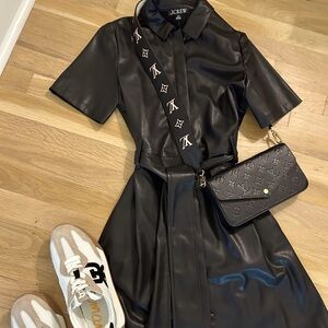 🖤JCREW FAUX LEATHER SHIRT DRESS🖤